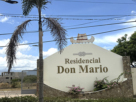 Solares en el Residencial Don Mario